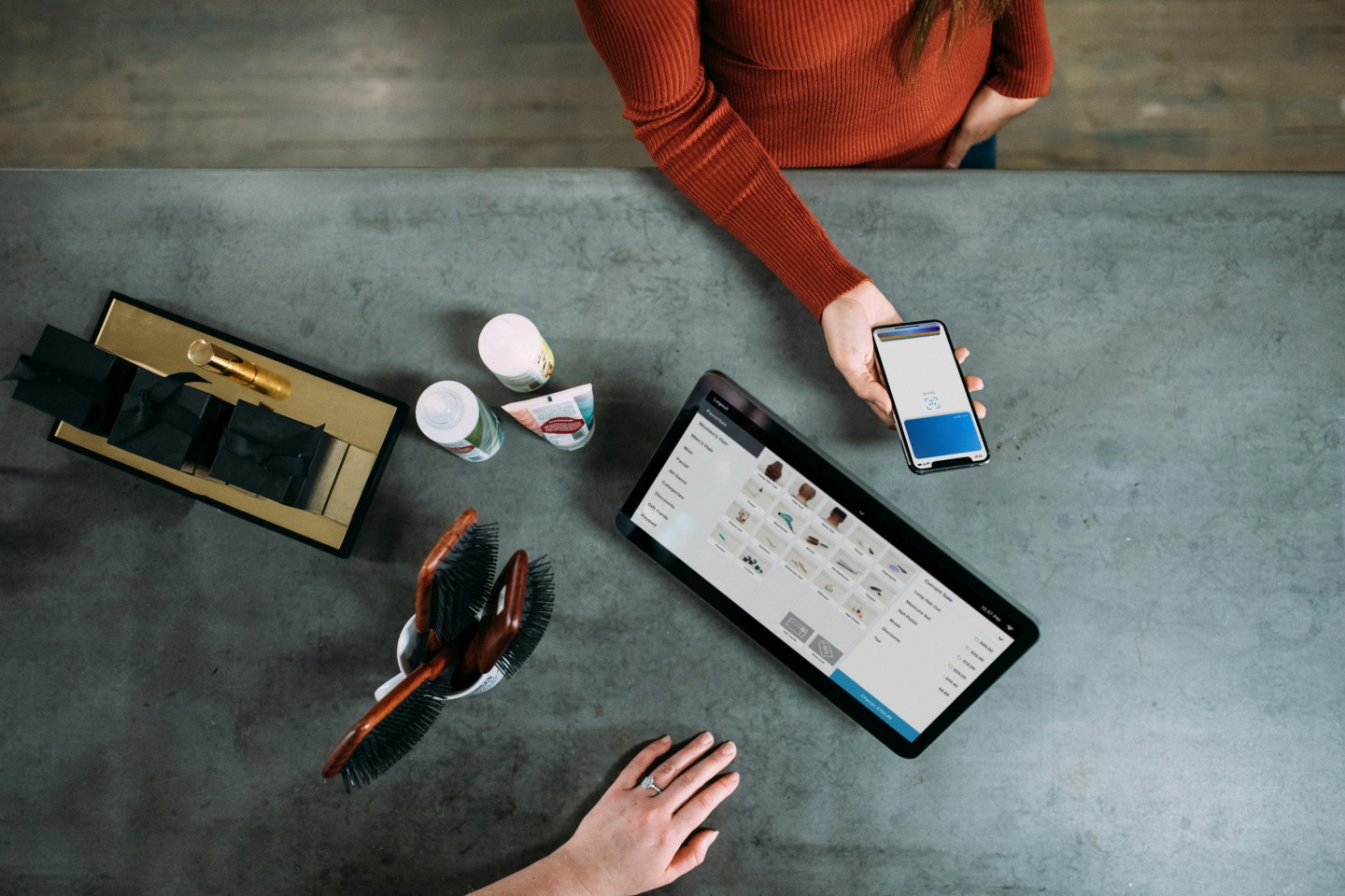 How Digitization Is Transforming Financial Relationships – Which Digital Strategies Keep Us Relevant?